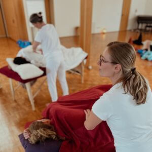 rebalancing massage ausbildung, massage beruf mit zukunft, rebalancing massage, sabine zasche